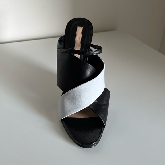 RARE Narciso Rodriguez Crossover Leather Slide Wedges - Picture 8 of 16